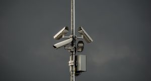 surveillance-2681084_1920